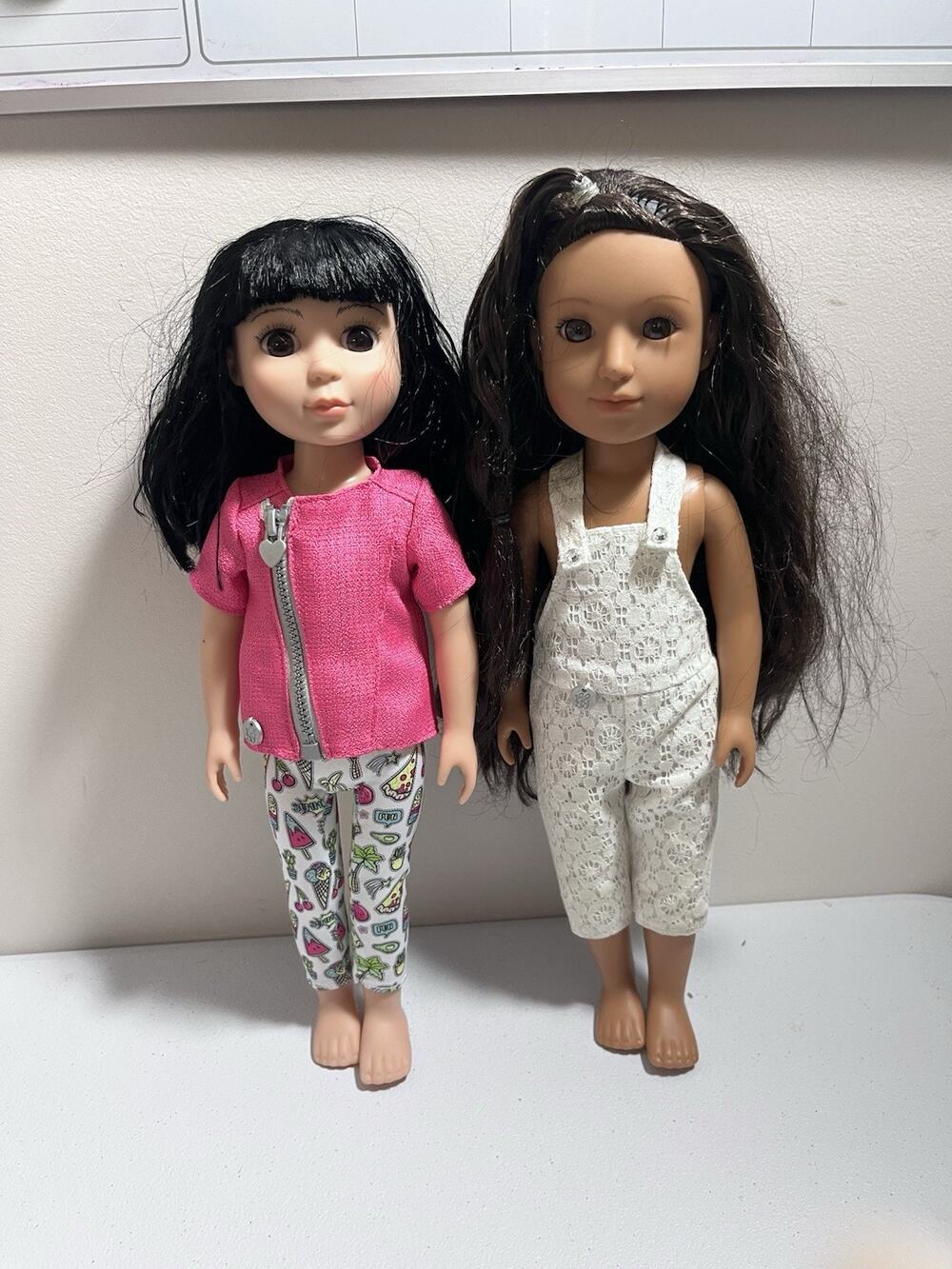 Battat Glitter Girls 14” Fashion Dolls Lot of 2 Brown & Black Hair w/Outfits